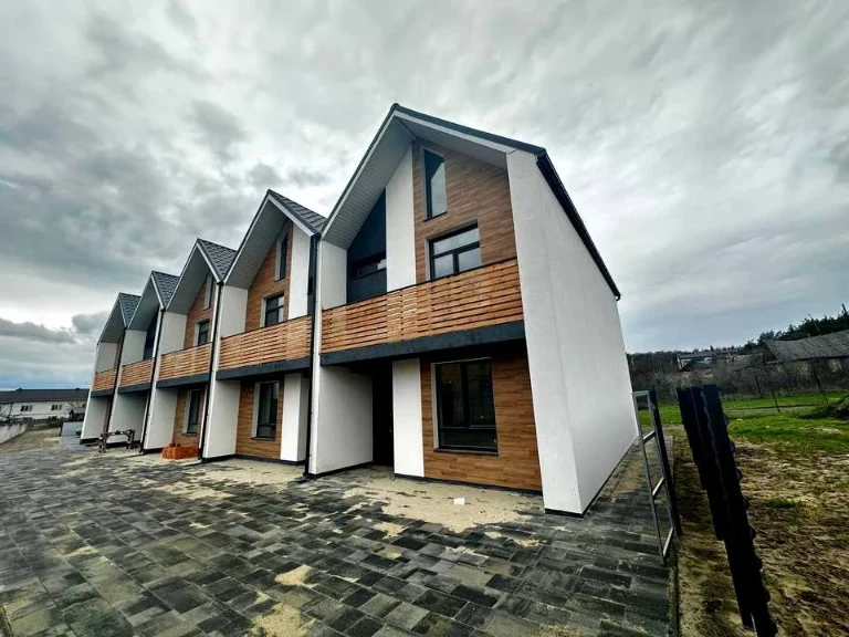 Будинок. Ірпінь, Незалежності