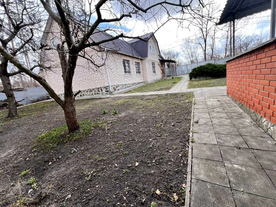 Будинок. Ірпінь, Академіка Ромоданова вул. (Льва Толстого)
