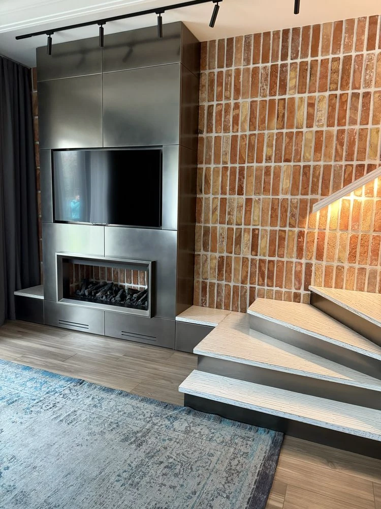 Будинок з ДИЗАЙНЕРСЬКИМ ремонтом 217 м² | ГАЗ  | тераса 64 м