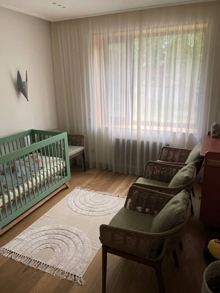 Будинок з ДИЗАЙНЕРСЬКИМ ремонтом біля Ірпінського центрально