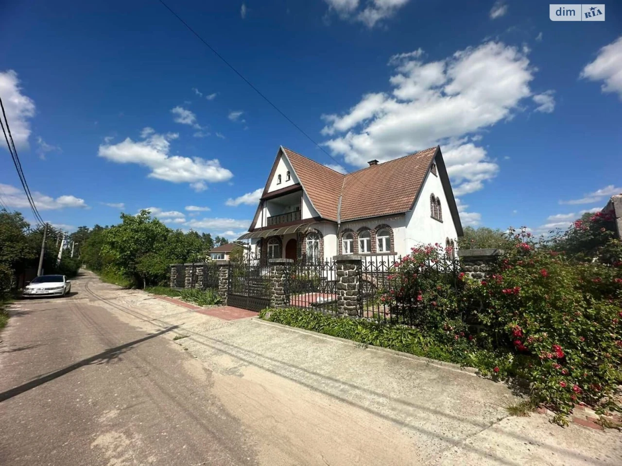Продаж Дім