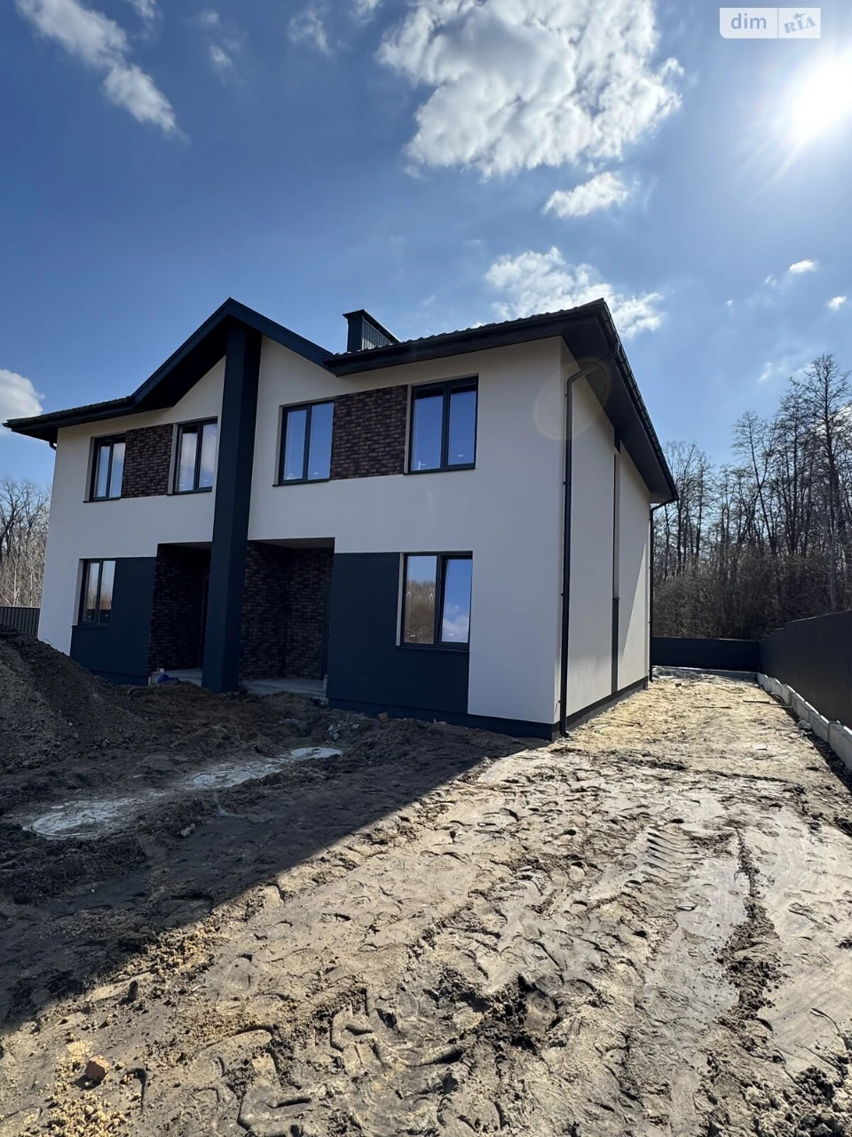 Продаж Дуплекс