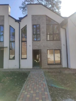 Продаж Дім
