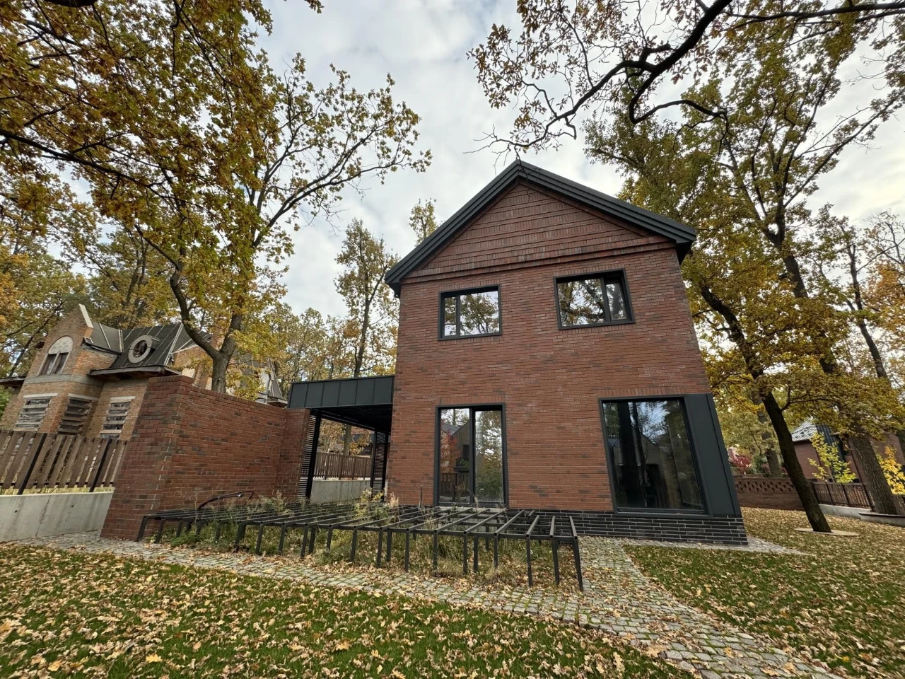 Продаж Будинку Ірпінь, в закртитому КМ ОАК  Grove Town