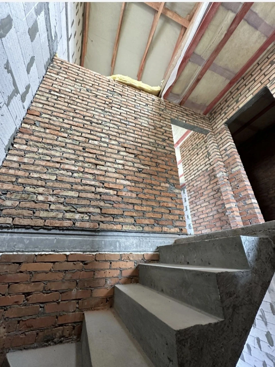 Дуплекс Ірпінь РОЗТЕРМІНУВАННЯ Велика ділянка  Газ Міські ко