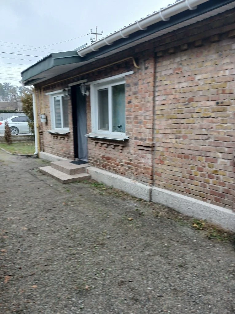 Два будинки на ділянці 13 соток.Продаж.Ірпінь.