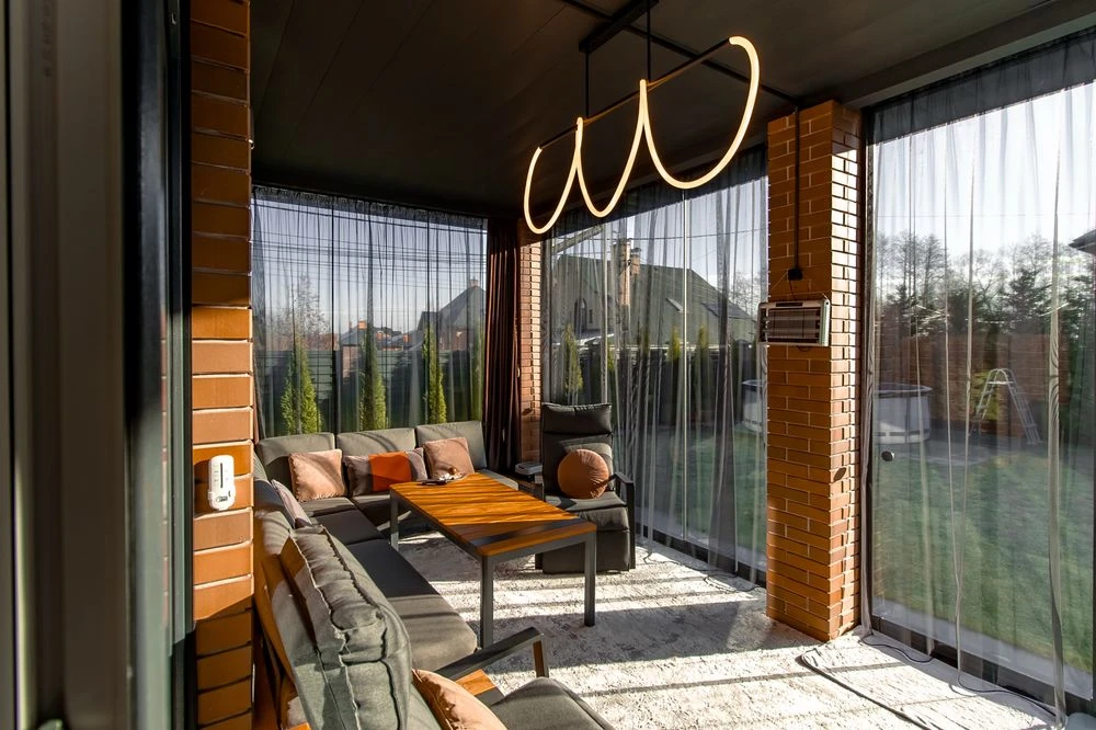 Продаж будинку з ЯКІСНИМ ремонтом ДЛЯ СЕБЕ в закритому КМ, С