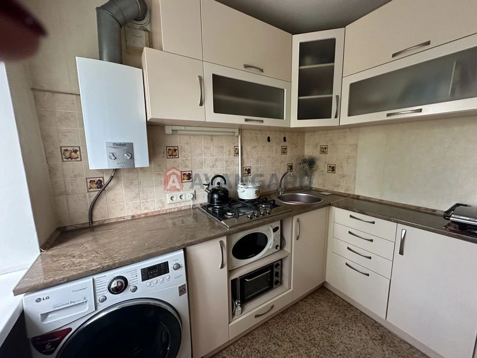 Продам 1к кв. Цена 31 000 $ Грушевского 67