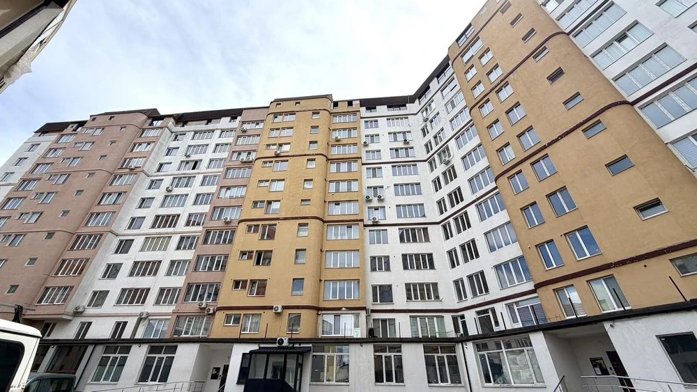 Продам 1 комнатную район Ближнее Замостяо