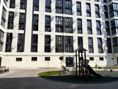 Квартира. Рівне, Данила Галицького вул., (Будинок)