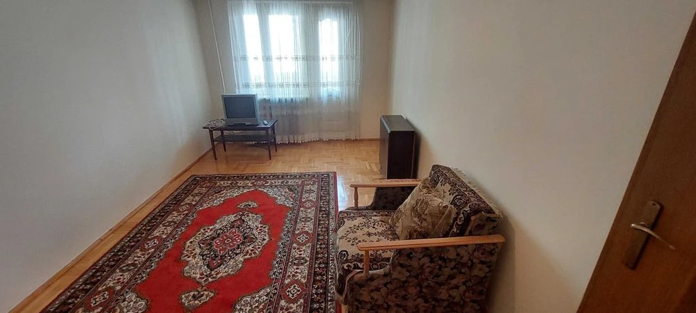Продажа: Трехкомнатная квартира по ул. Миколайчука (р-н Каскад)