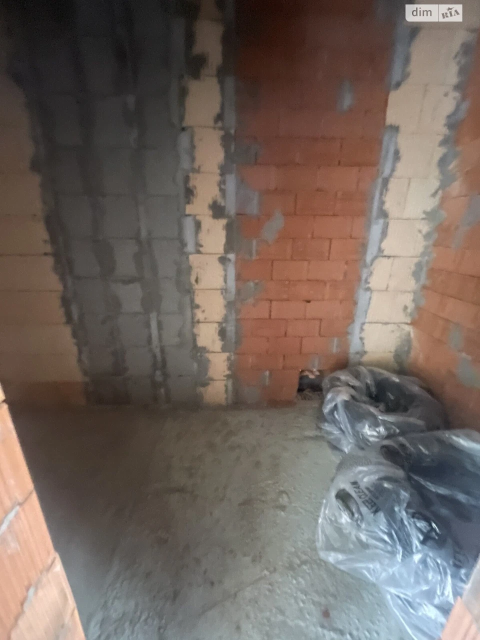Продаж Таунхаус