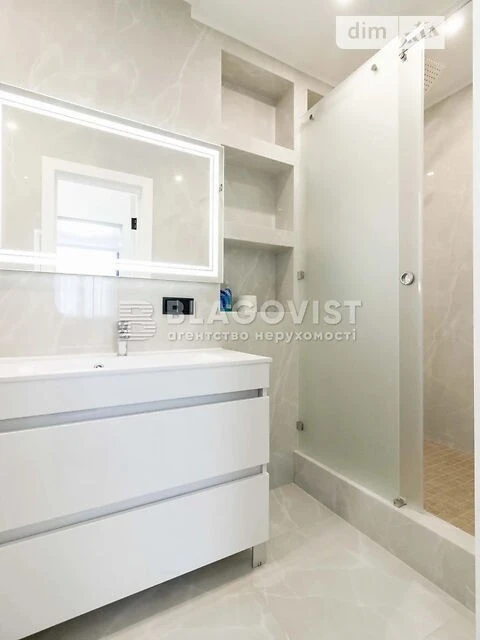 Sale of 3-room apartment 128 sq. m on Lobanovskogo Ave. 4V • ID