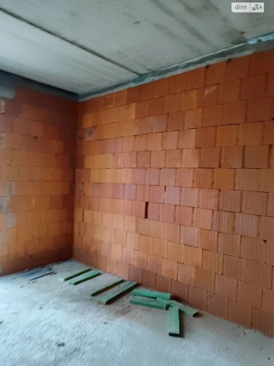 Продаж Таунхаус