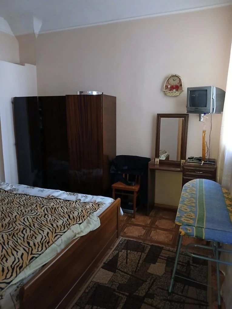 Продаж частини будинку біля парку Дубки. Ірпінь.