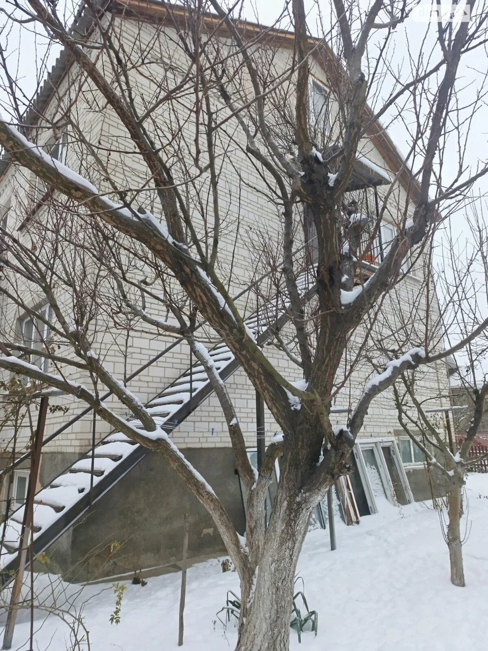 Продаж Дім