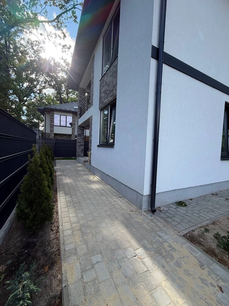 Будинок біля парку 140 м2