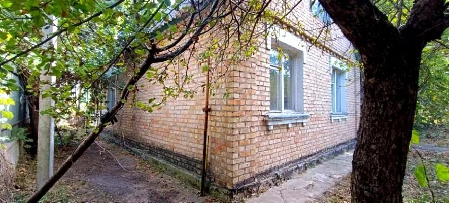 Ділянка в Ірпені. З будинком. Центральна частина міста!