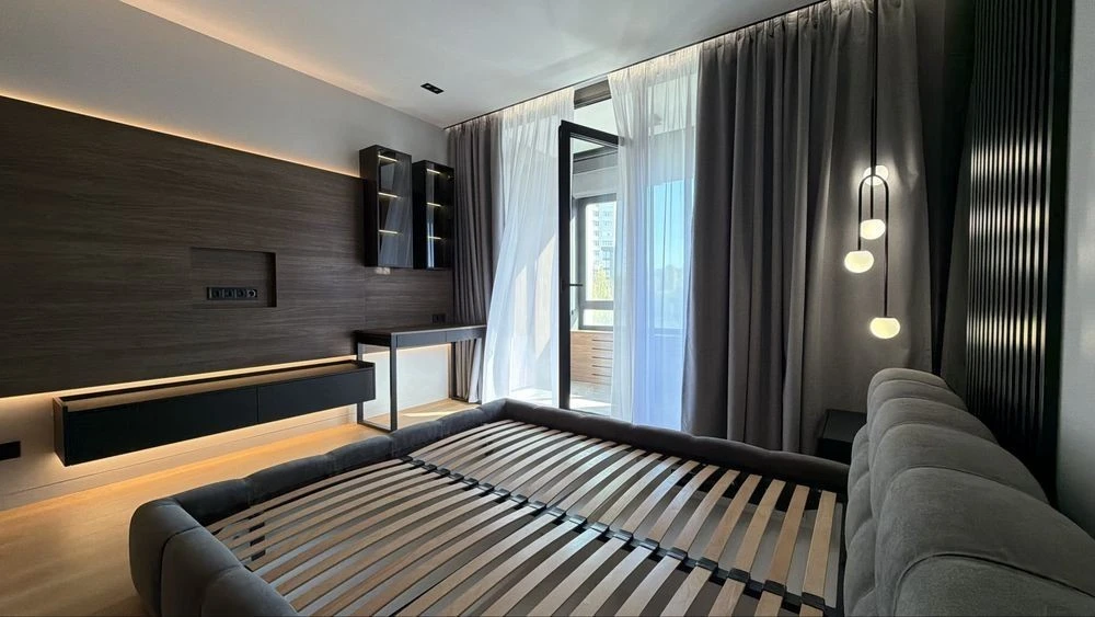 Apartment for sale in the residential complex Bulvar Fontaniv • 130 m² • new renovation