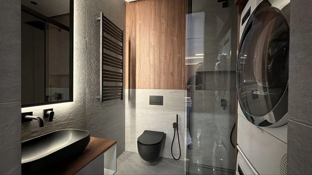 Apartment for sale in the residential complex Bulvar Fontaniv • 130 m² • new renovation