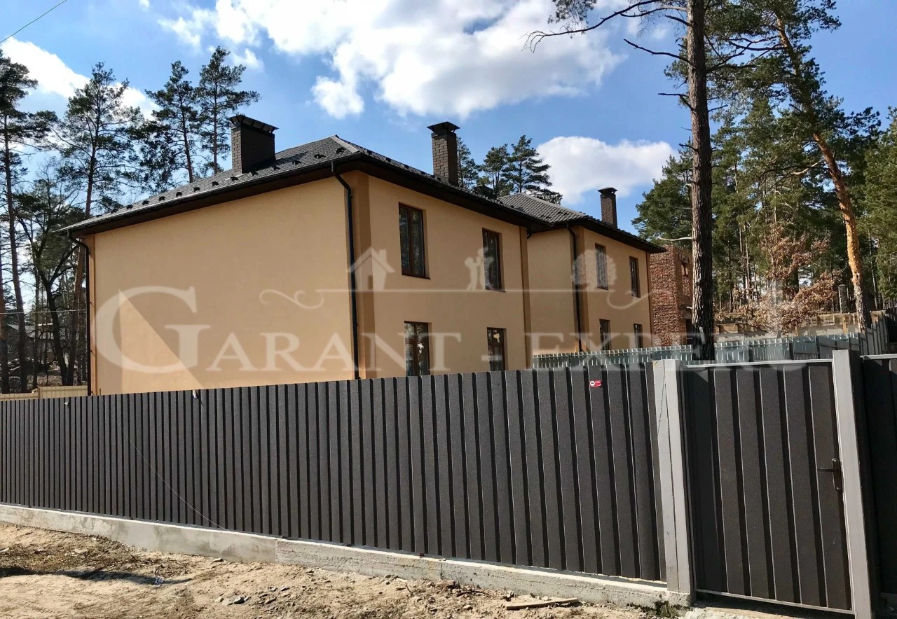 ДОСТУПНІ окремостоячі будинки в лісовій зоні Ірпеня