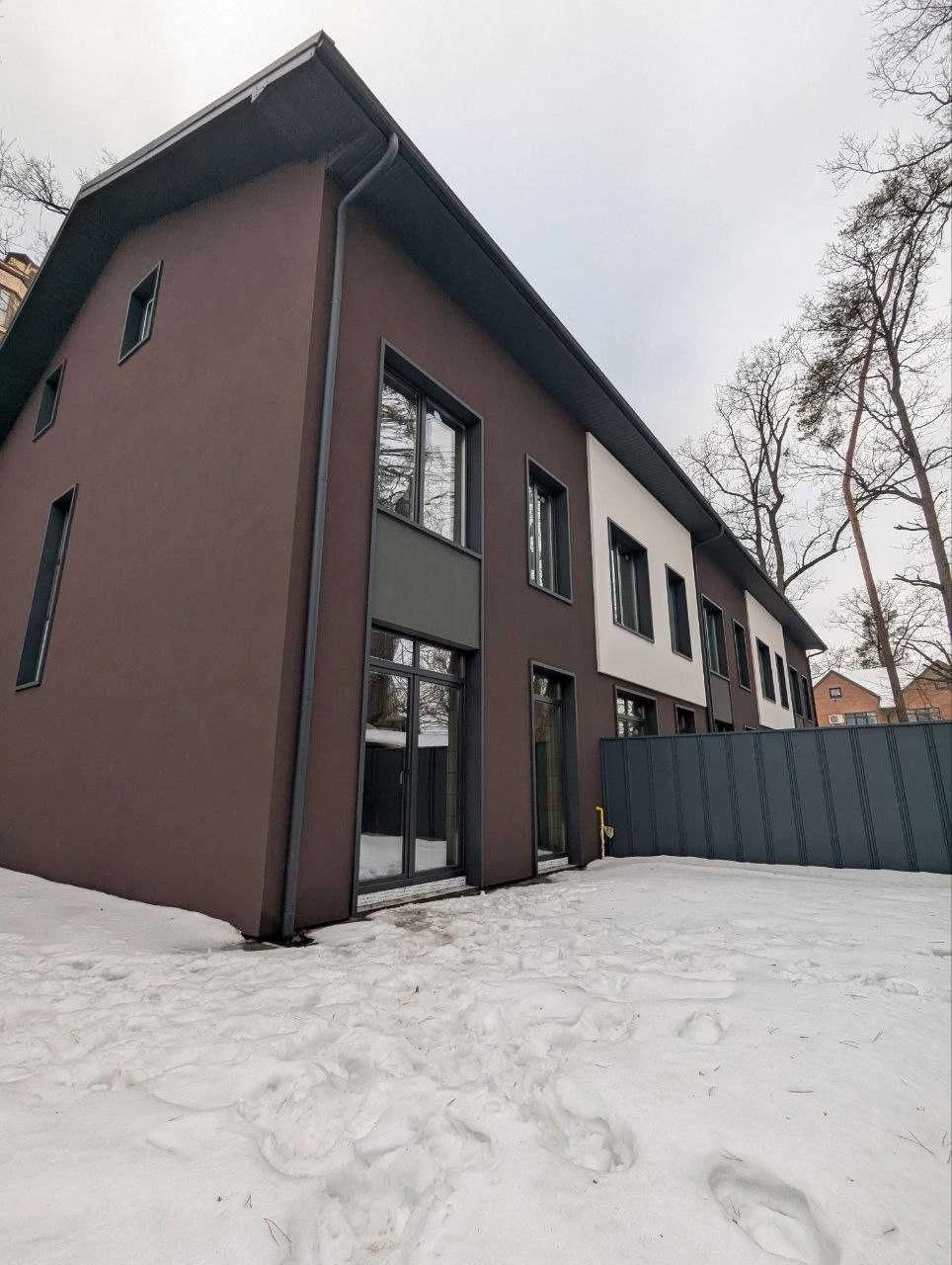 Продам Таун-хаус Київська обл. центр Ірпінь Газ.Єоселя Євідн