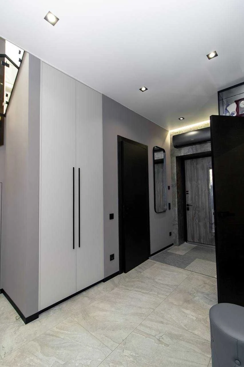 Автономний Будинок 150 м² Стоянка 2 | сонячні панелі+генерат