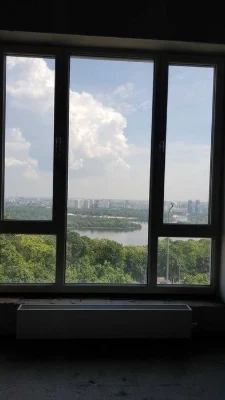Продам (398м2)вид на Дніпро, квартира з терасою на Мазепи 11