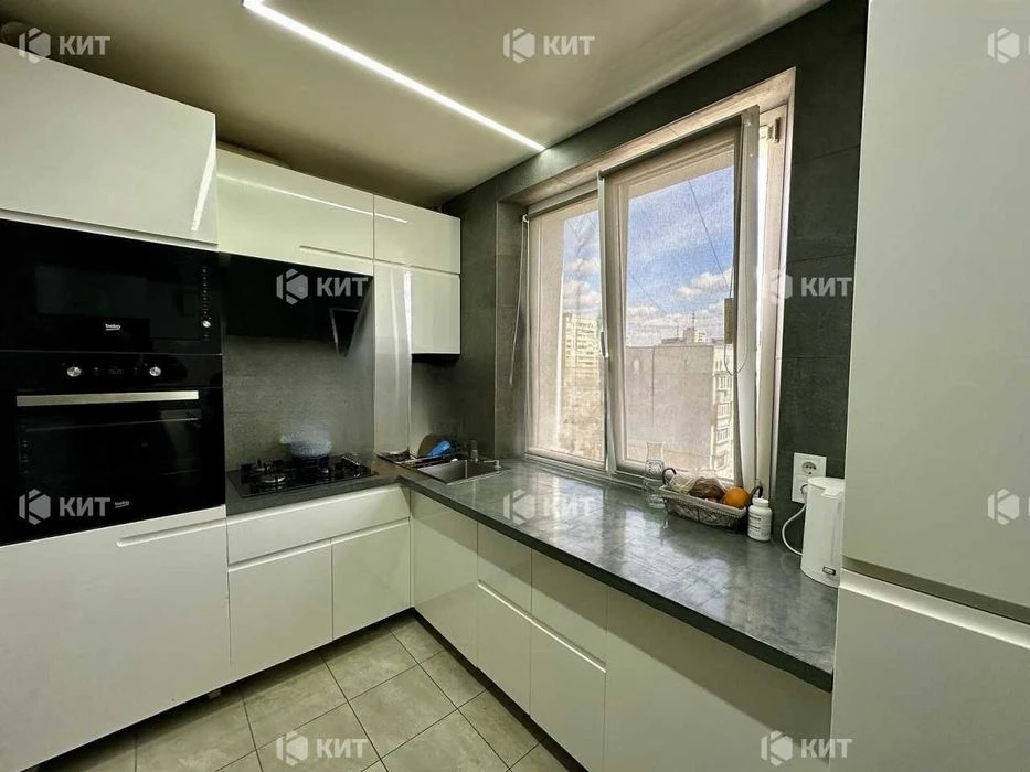 3 rooms 70m2 Saltivka (Saltivka 520 m. Studencheskaya ul. Ak. Pavlova 1