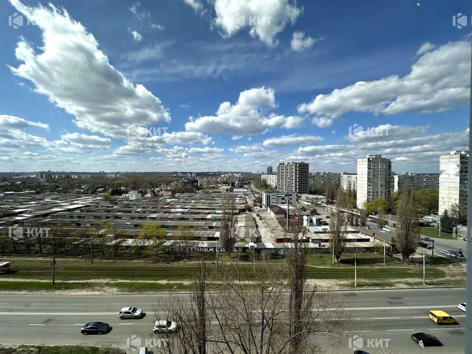 3 rooms 70m2 Saltivka (Saltivka 520 m. Studencheskaya ul. Ak. Pavlova 1