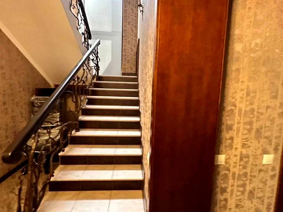 Будинок. Ірпінь, Варшавська вул.