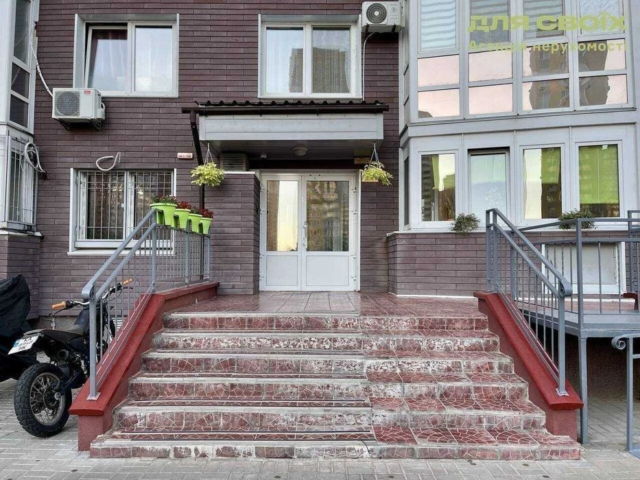 2-room apartment for sale with renovation | Residential complex Patriotika, metro station Osokorky | No kitchen