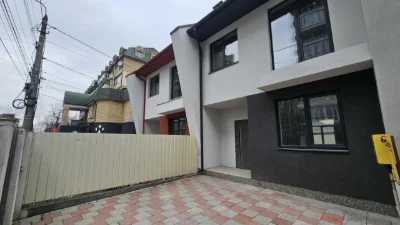 БЕЗ КОМІСІЇ, готовий таун в Центрі Ірпеня. Сертифікат, Іпоте