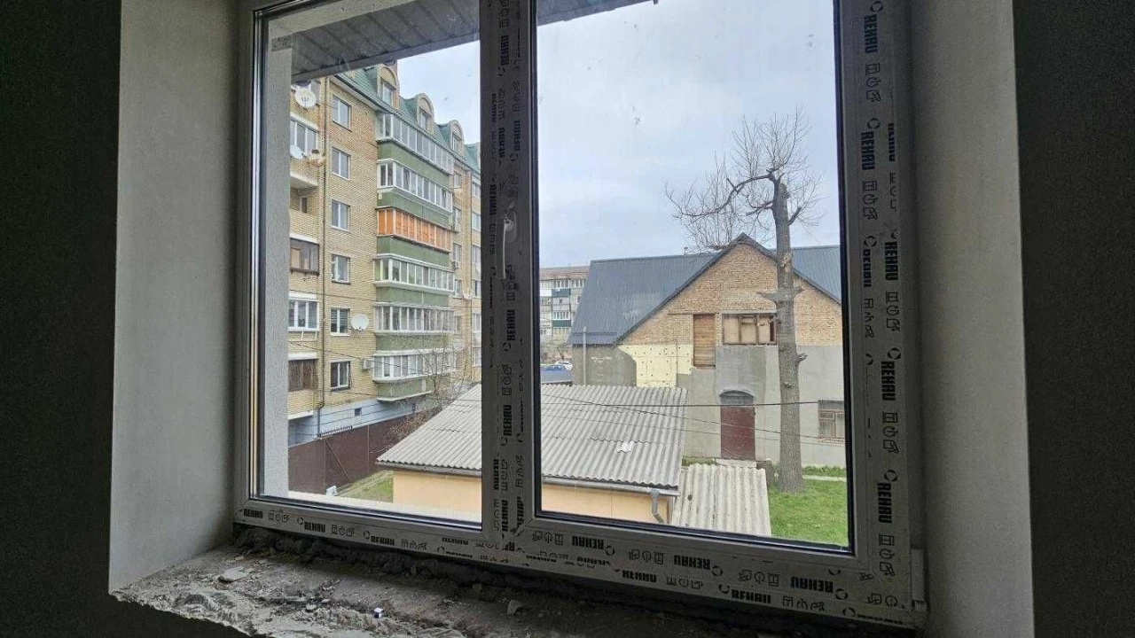 БЕЗ КОМІСІЇ, готовий таун в Центрі Ірпеня. Сертифікат, Іпоте