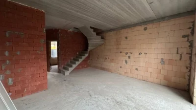 Таунхаус в лісовій частині Ірпеня з великою ділянкою