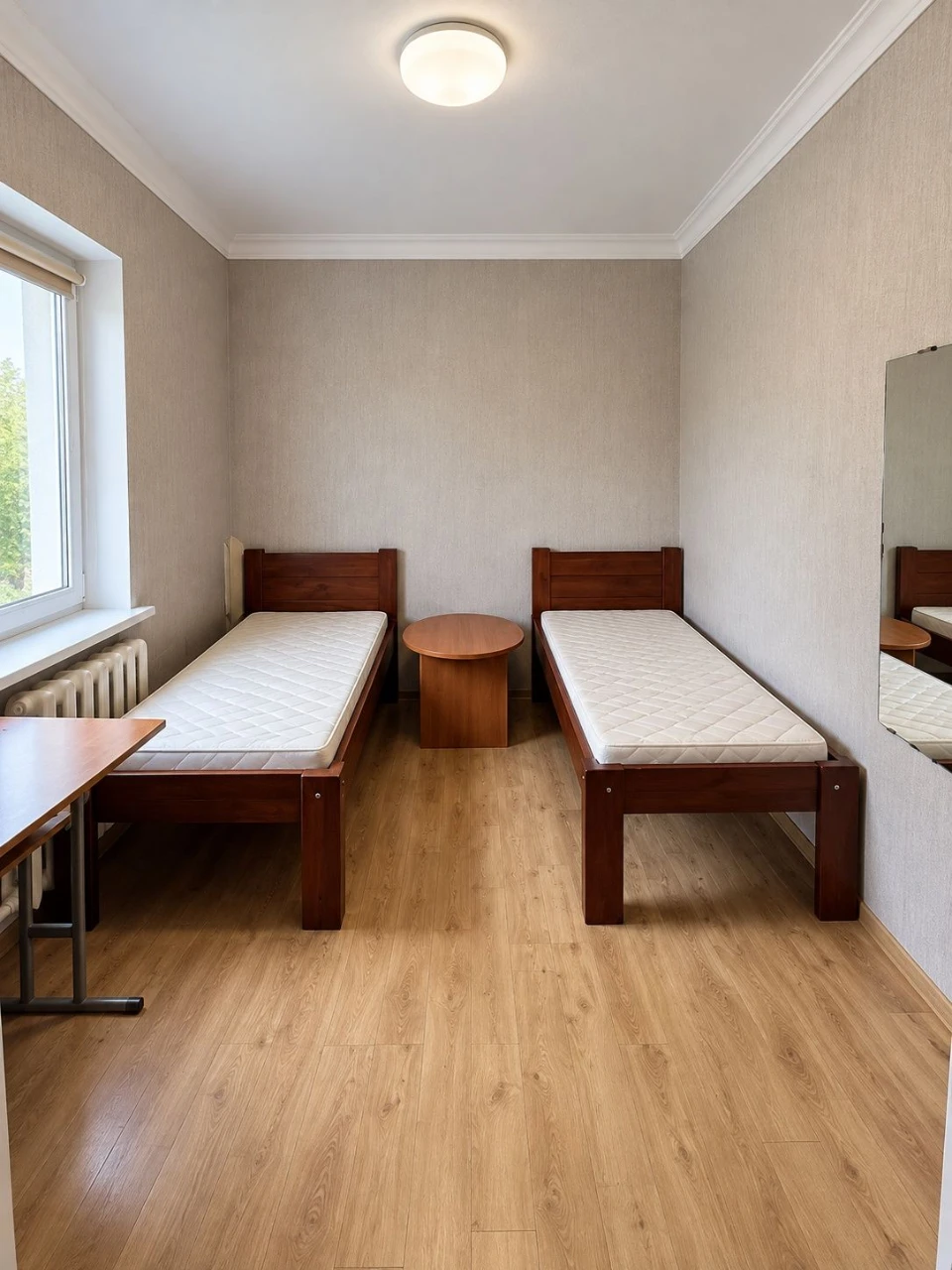 Будинок в Ірпені три поверхи розтермінування   ( розтрочка б