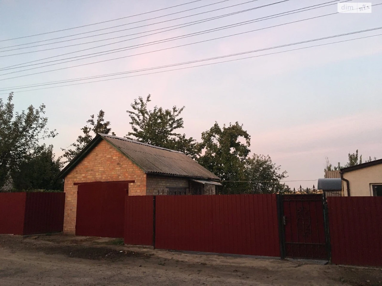 Продаж Дім