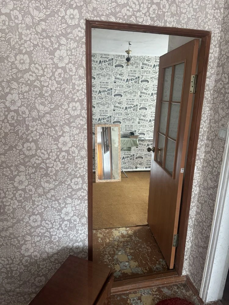 Продаж пів будинка в центі Кагарлика