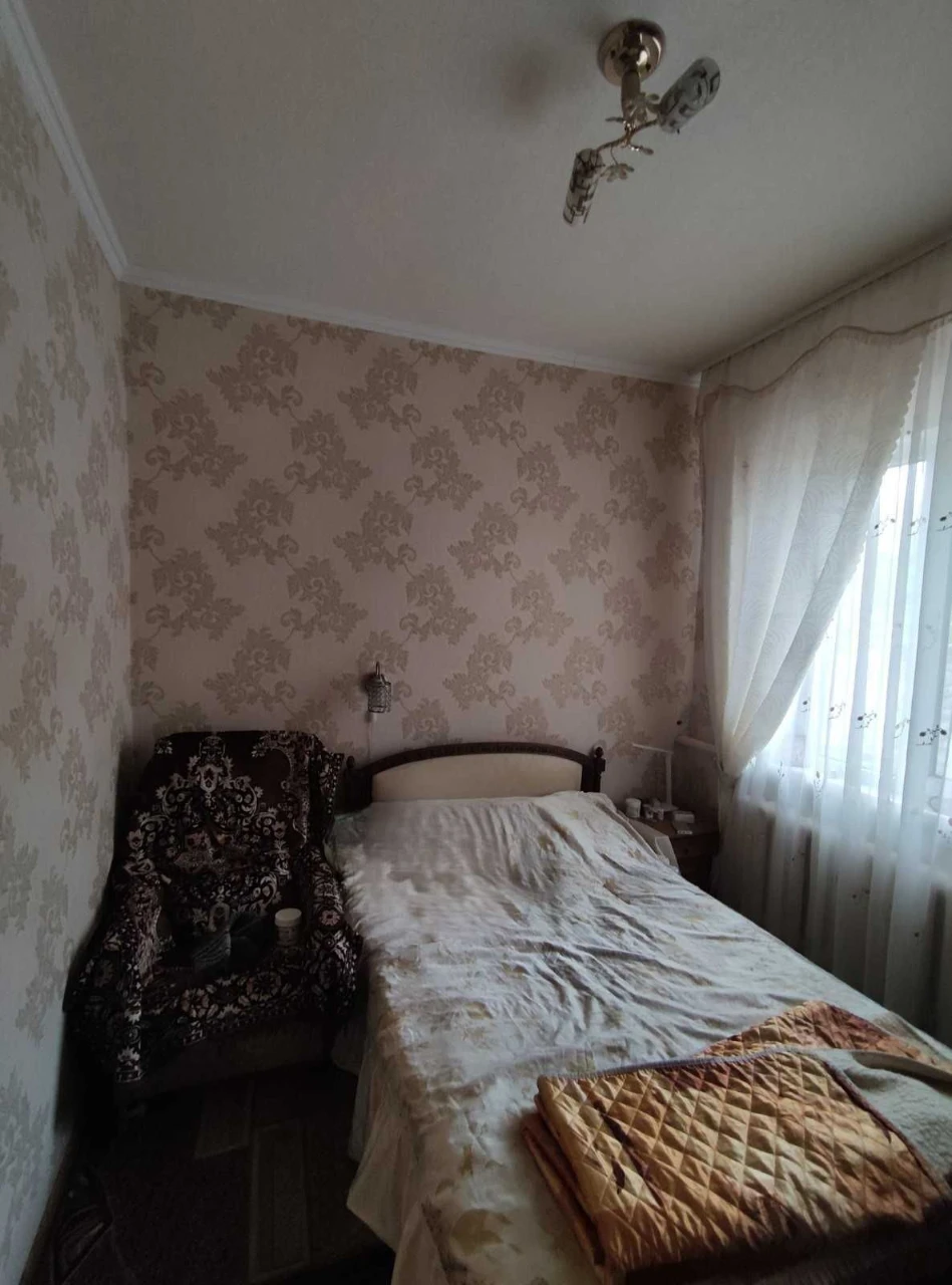 Продаж будинку в м. Кагарлик з великою ділянкою (51 сотка) т