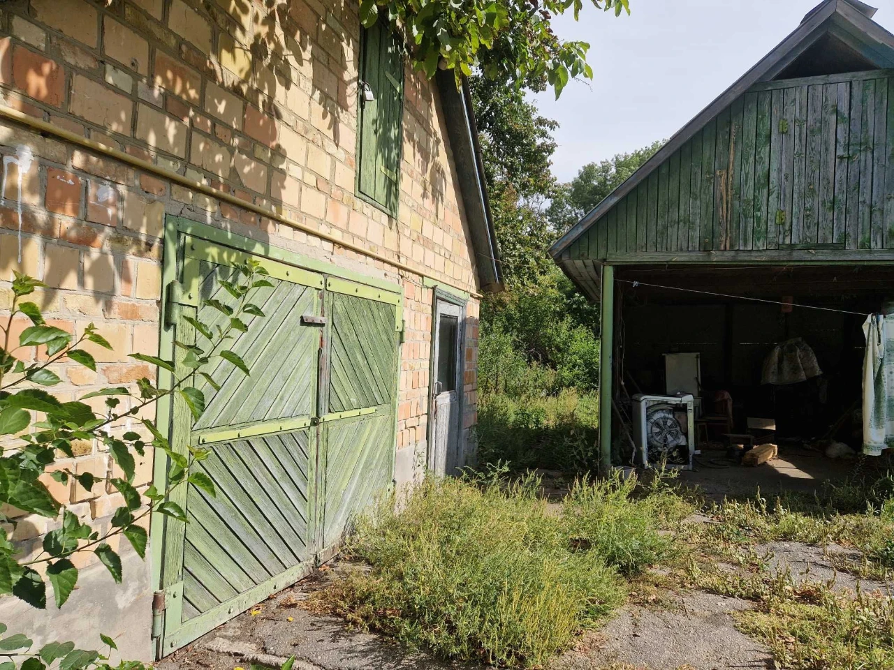 Продаж будинку м. Кагарлик (центр), 8 соток землі