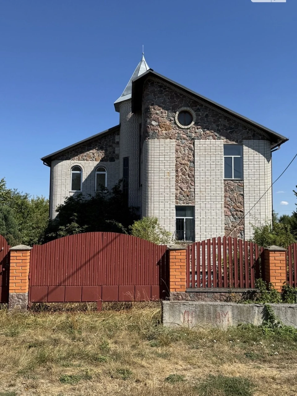 Продаж Дім