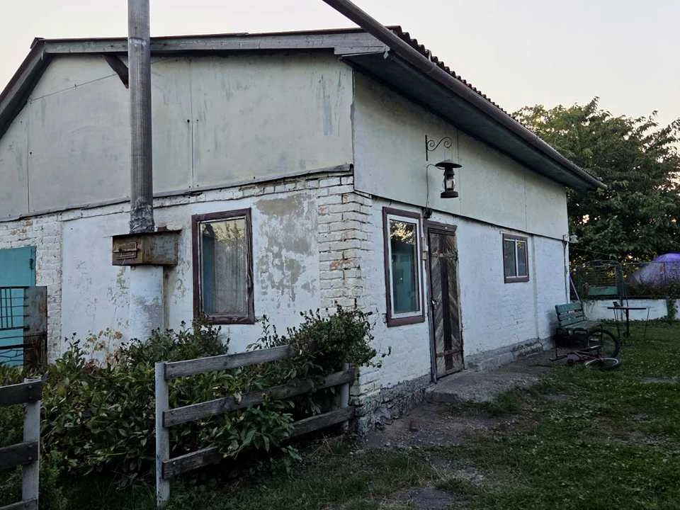 Будинок. Обухів, Шкільна