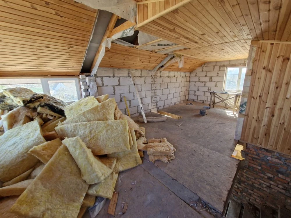 Продаж будинку біля  озера