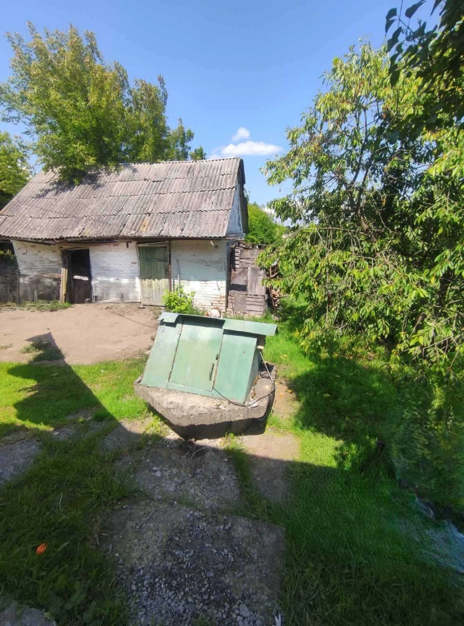 Продаж цегляного будинку м. Обухів Київської обл.