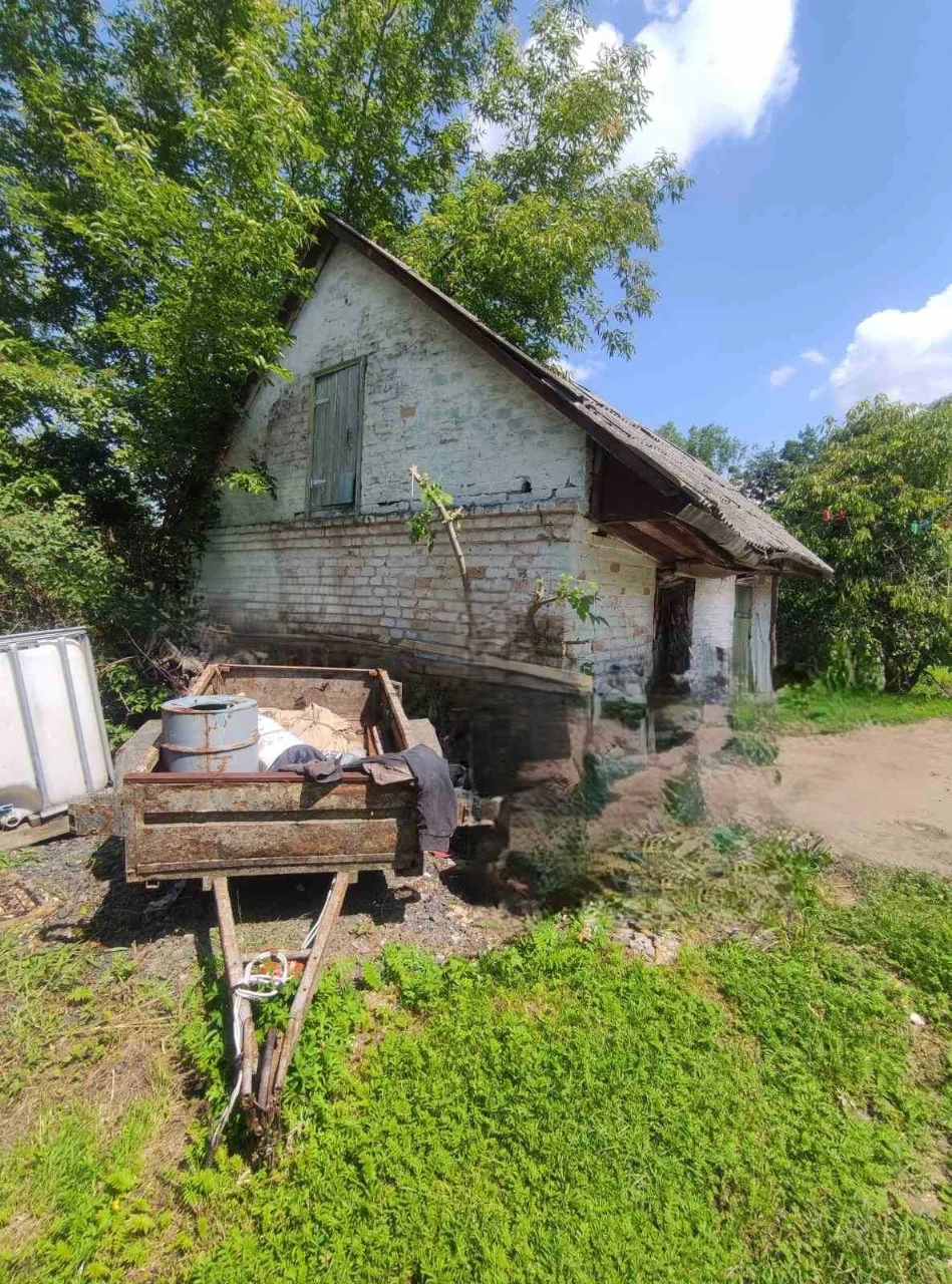 Продаж цегляного будинку м. Обухів Київської обл.