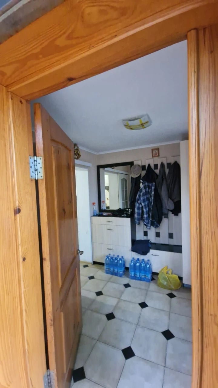 Продається  будинок з мансардним поверхом м-н Лукавица,м Обу