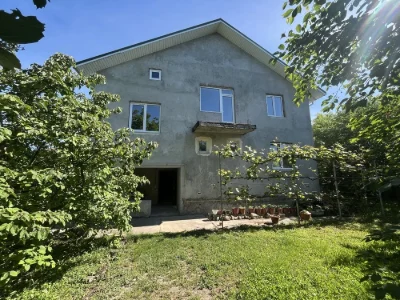Продаж будинку без комісії для покупця  в м.Обухів на житлов