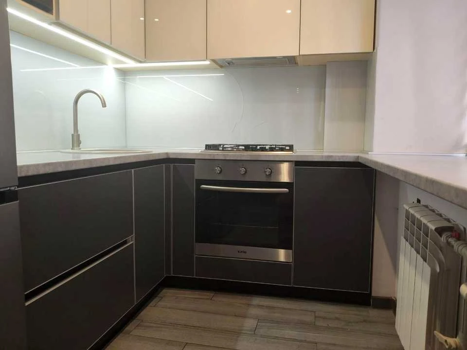 Apartment. Kharkiv, Aerokosmichny Ave. (Gagarina)