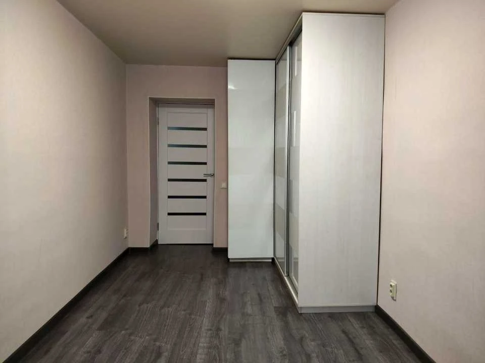 Apartment. Kharkiv, Aerokosmichny Ave. (Gagarina)