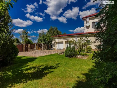 Продаж Дім